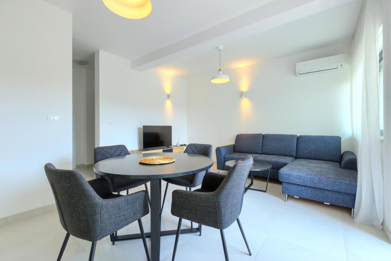 Apartments La Scogliera Rovinj Zewnętrze zdjęcie